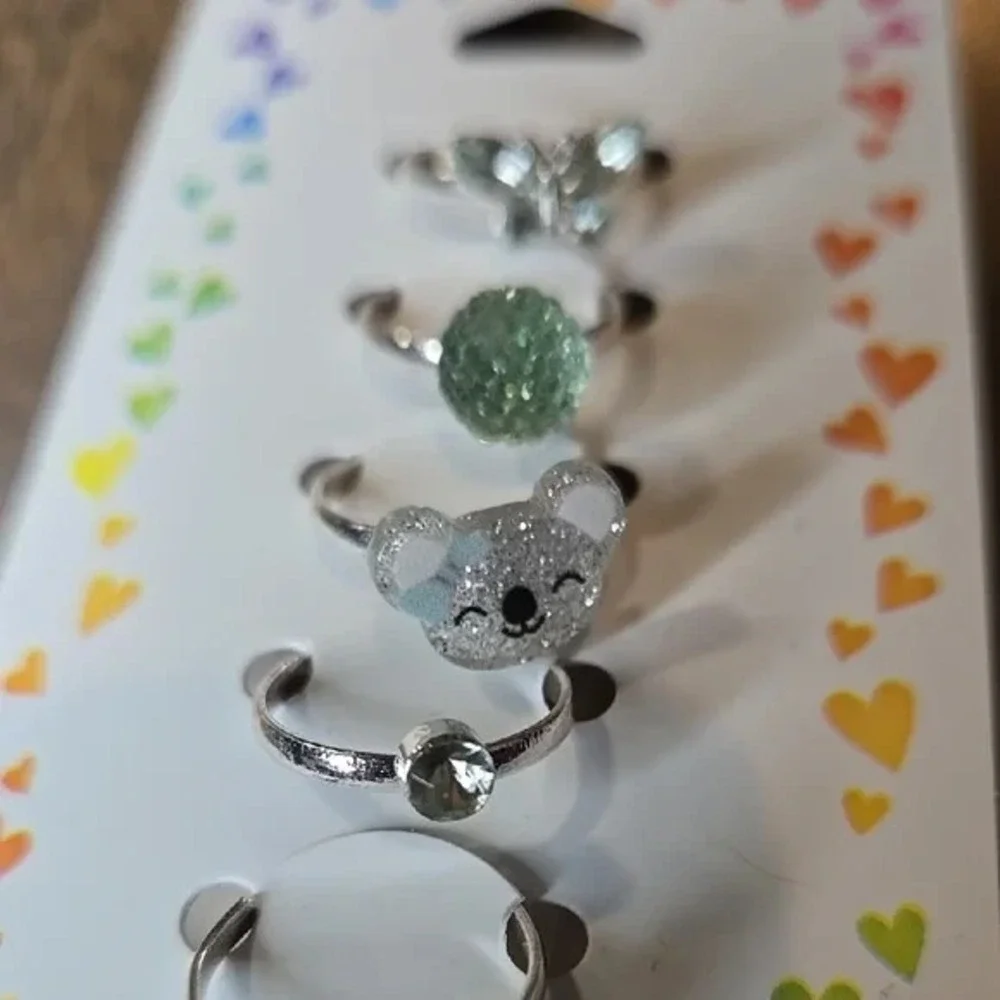 Claire's Jewelry Bundle, 7 Rings,‎ 1 Bracelet, 9 Pairs of Earrings, NEW
